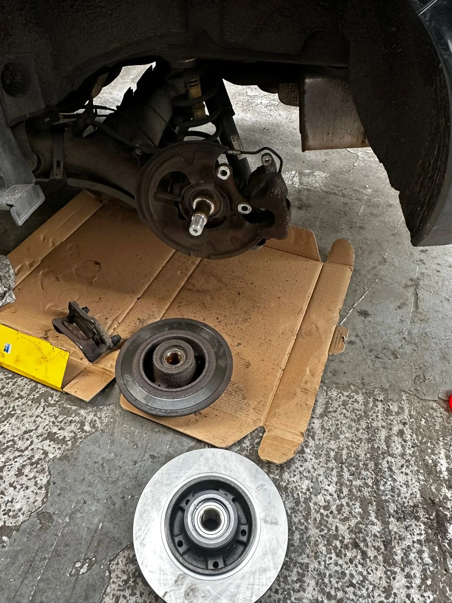 Renault Megane Brake Discs and Pads Replaced in Walsall